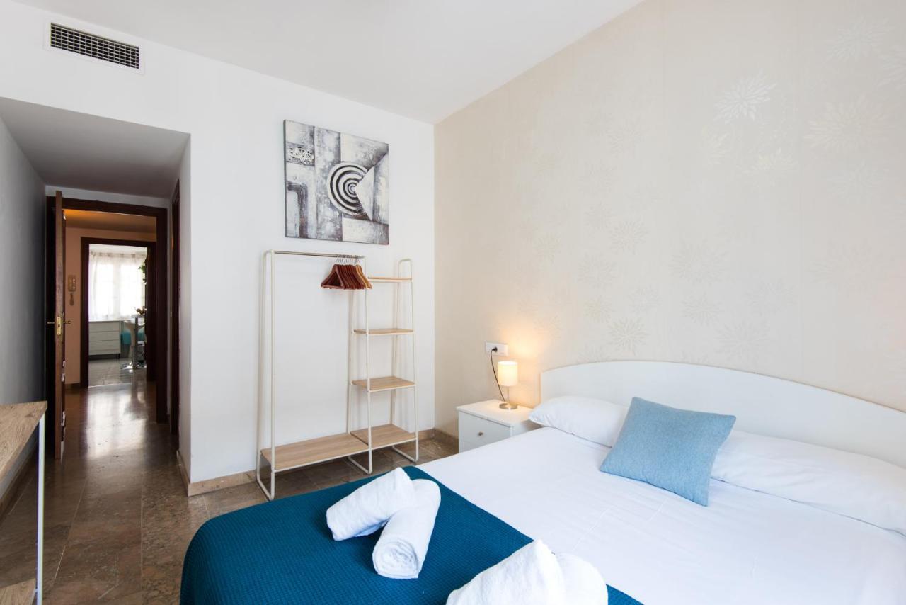 Center Apartment 2Bed 2B Aircon Wif And Parking Free Malaga Zewnętrze zdjęcie