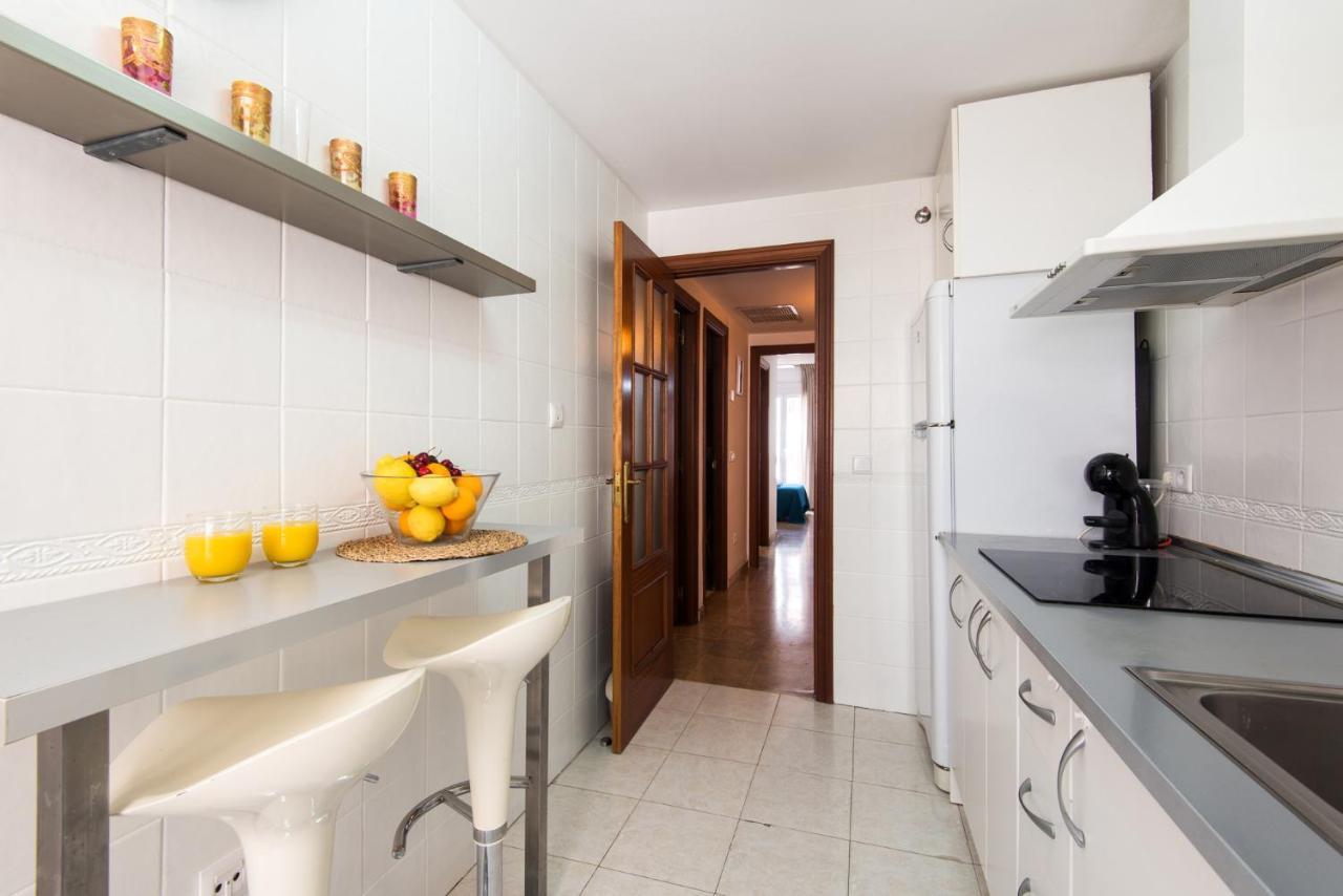 Center Apartment 2Bed 2B Aircon Wif And Parking Free Malaga Zewnętrze zdjęcie